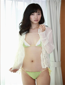 雯雯在工地被灌满精在线播放,人人插人人射